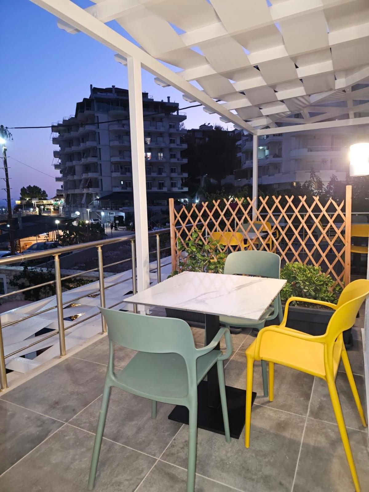 Ardit Seaside Rooms Sarandë Eksteriør bilde