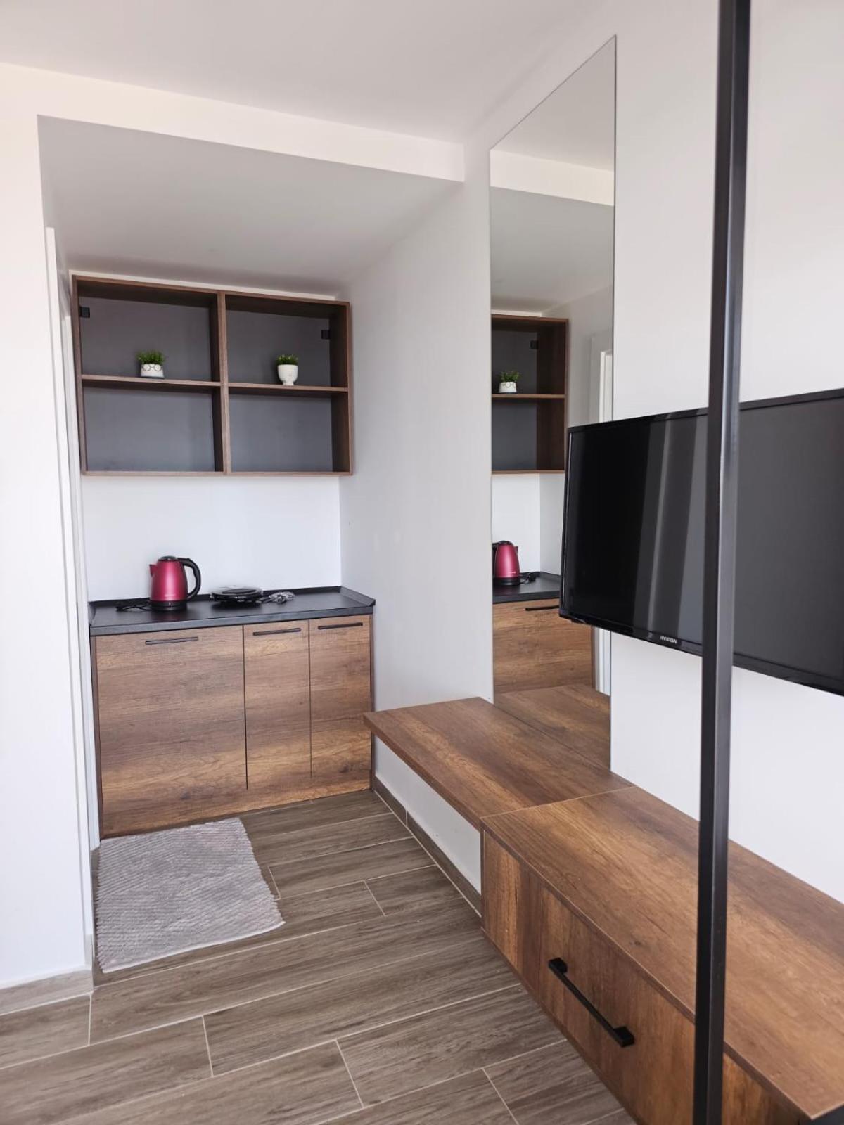 Ardit Seaside Rooms Sarandë Eksteriør bilde