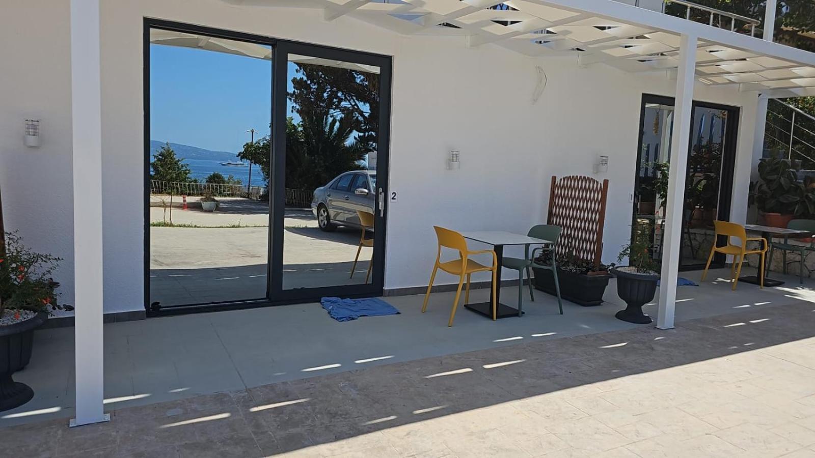 Ardit Seaside Rooms Sarandë Eksteriør bilde
