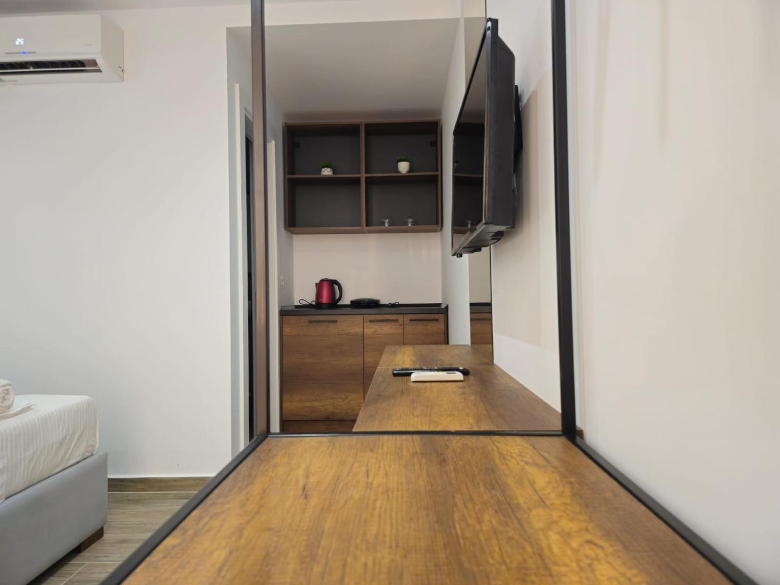 Ardit Seaside Rooms Sarandë Eksteriør bilde
