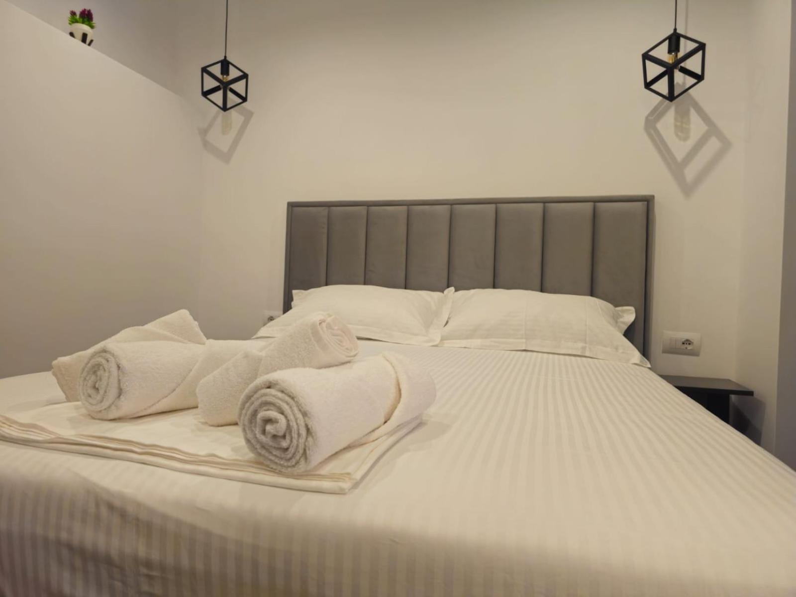 Ardit Seaside Rooms Sarandë Eksteriør bilde