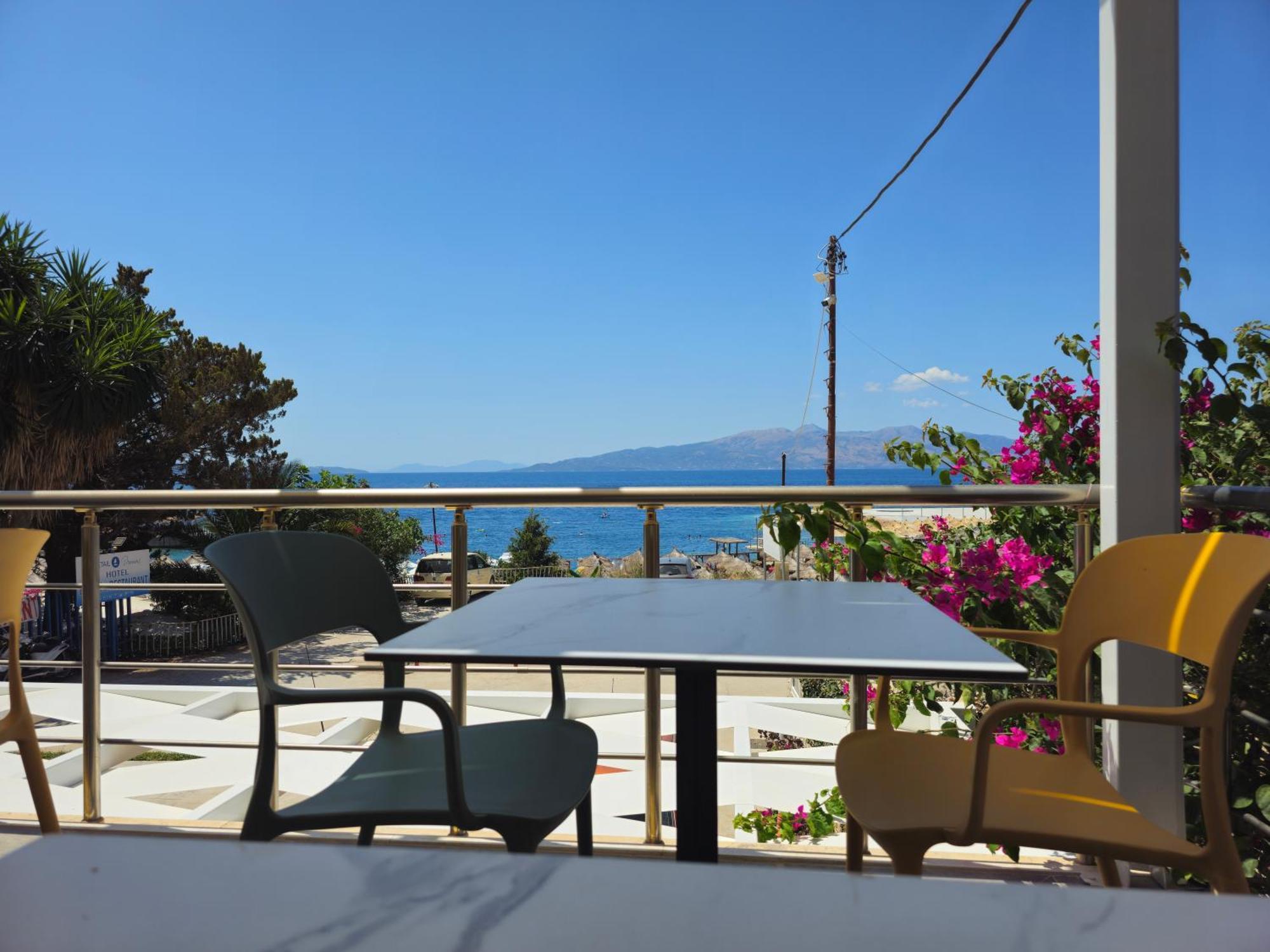 Ardit Seaside Rooms Sarandë Eksteriør bilde